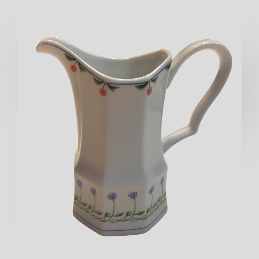 Christopher Stuart Bali Hai Creamer Fine China